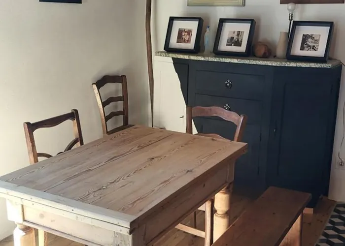 Mimi Fanguet's House 1696 Tatil Evi