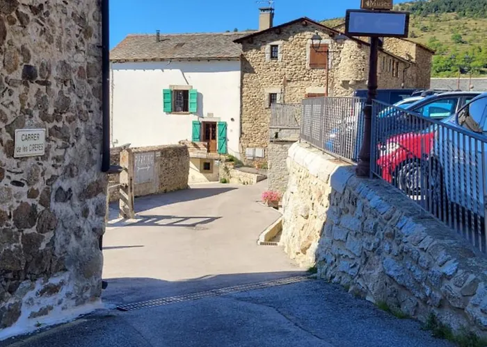 Mimi Fanguet's House 1696 Tatil Evi